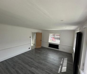 3 bedroom detached house to rent - Photo 1