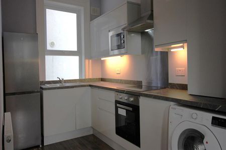 Flat A, 79 Stockmans Lane, Belfast BT9 7JD - Photo 5