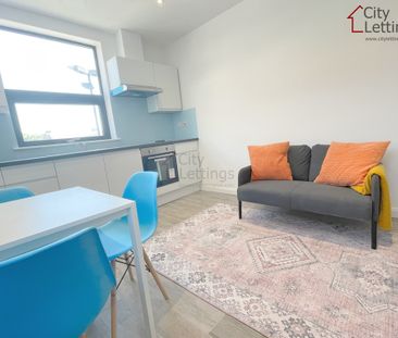 2 Bedroom Flat - Photo 6