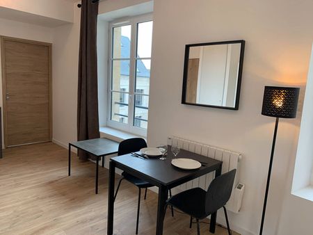 Beau studio meublé de 25,42m² à la location, rue Beauvoisine à Rouen, 560€ charges comprises - Photo 3