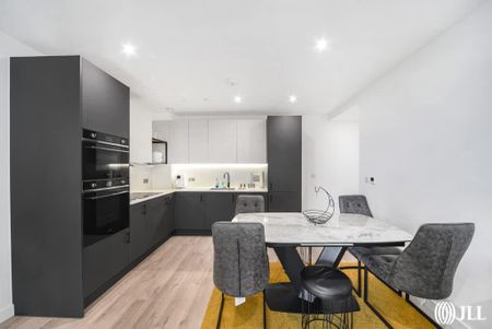 Willowbrook House, London N4 - Photo 2