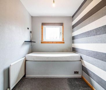 3 bedroom house to rent - Photo 3