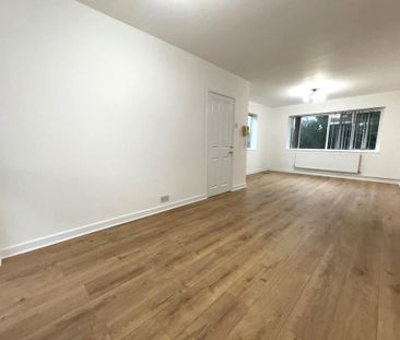 2 bedroom maisonette to rent - Photo 3