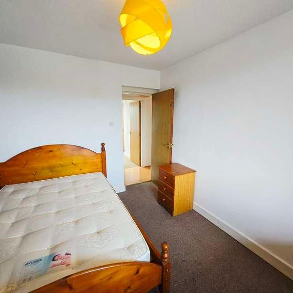 Eccles New Road, Salford, M5 - Photo 1