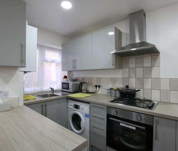 High Road, Willesden, London, NW10 - Photo 5