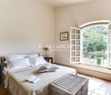 Villa de caractère à la location - Golfe de Saint Tropez - 2 hectar... - Photo 2