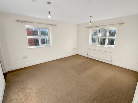 Bramley House, Bucklesham, Ipswich - Photo 4