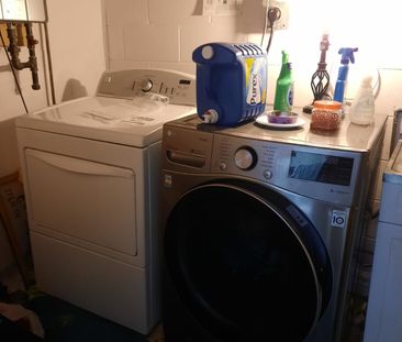 For Lease - 29 Fanshawe Drive, Brampton, Ontario - Photo 3