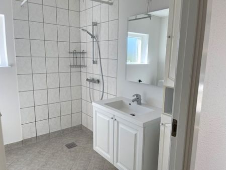 Skønt 4-værelses rækkehus i Fraugde - Photo 4