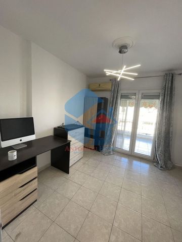 Διαμέρισμα για ενοικίαση - Κέντρο Θεσσαλονίκης - Photo 2