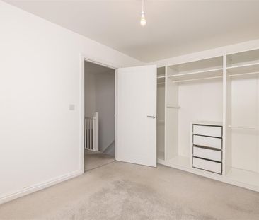 2 bed semi-detached house to rent in Moorlands Road, Cleckheaton - Photo 3