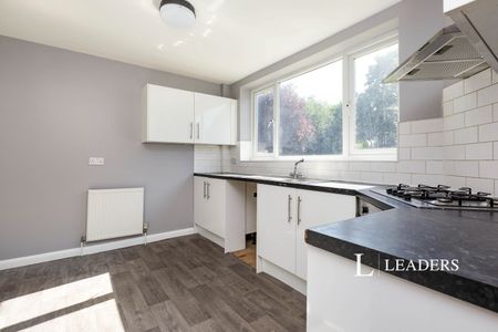 3 bedroom house to rent Highway Road, Leicester, LE5 - Photo 4