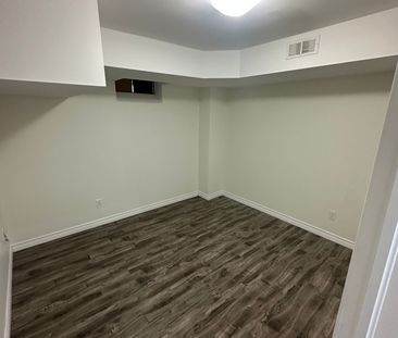 For Lease - 16 Bassett Crescent Unit# Basement, Brampton, Ontario - Photo 2