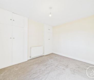 3 bedroom end of terrace house to rent - Photo 6