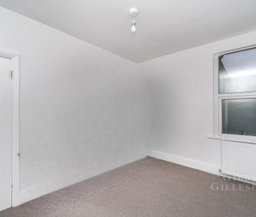 4 bedroom detached house to rent - Photo 5