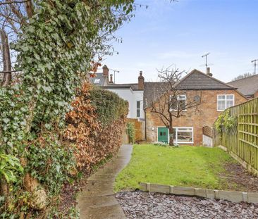 2 bedroom house to rent - Photo 2