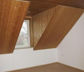 Dachgeschoss-Schätzchen in Resse: 4 Zimmer, Küche, Diele, Bad und "dem Himmel so nah"! (Wohnungen Gelsenkirchen) - Photo 5