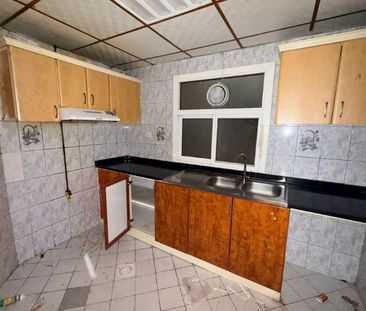 Balcony / Central AC & Gas / Spacious - Photo 1