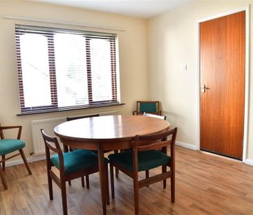 10 Old Park Drive, Old Park Road, Ballymena, BT42 1BG - Photo 4