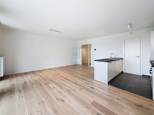 Appartement - à louer - Photo 1