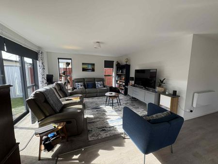 31 Whakatipu Street - Photo 3