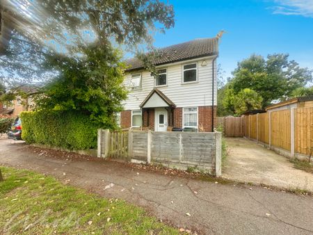 2 bedroom end of terrace house to rent - Photo 5