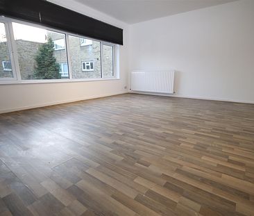 3 bedroom Semi-Detached House to let - Photo 1