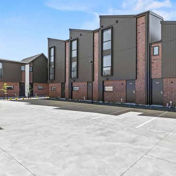 2/228 Blenheim Road, Riccarton - Photo 1