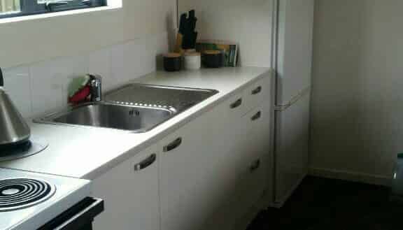 Lovely 1 bedroom self contained unit. - Photo 1