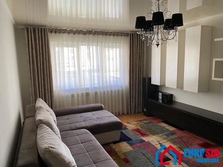 Apartament cu 3 camere decomandat zona Turnisor - Fotografie 5