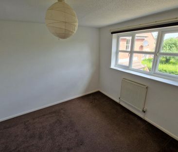 1 bedroom terraced house to rent - Photo 2