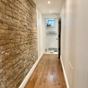 Downtown - Superb 3 1/2 Furnished - Photo 3