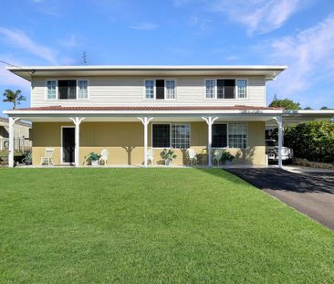 Spacious Family Living in the Heart of Woombye - Photo 2