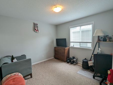 For Lease - 544 Freeman Crescent, Kingston, Ontario - Photo 5