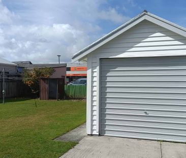 Cute Cottage in the Heart of Morrinsville - Photo 2