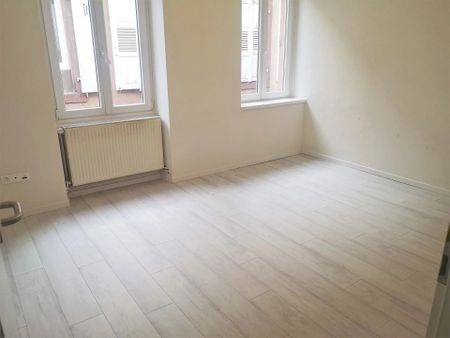 Location Appartement 4 pièces 93 m2 à Haguenau - Photo 4