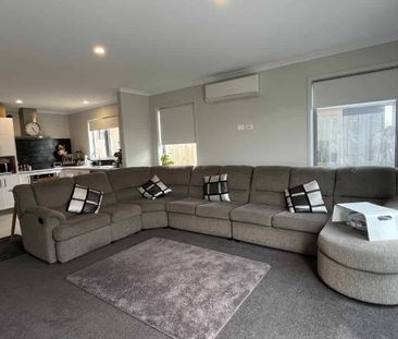 Park Up On Pense - Photo 2