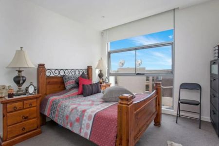 Unit 13/7-11 Hogben Street, - Photo 2