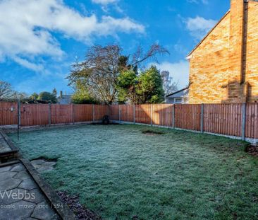 3 bedroom detached house to rent - Photo 2