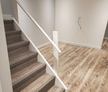 For Lease - 4366 Lee Drive, Mississauga, Ontario - Photo 1