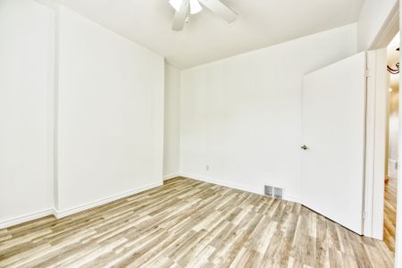 For Lease - 252 Symington Avenue, Toronto, Ontario - Photo 3