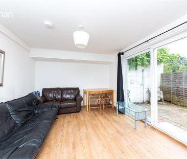 6 bedroom detached house to rent - Photo 1