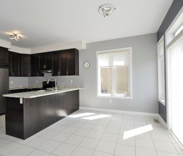 For Lease - 486 Thompson Street, Woodstock, Ontario - Photo 3