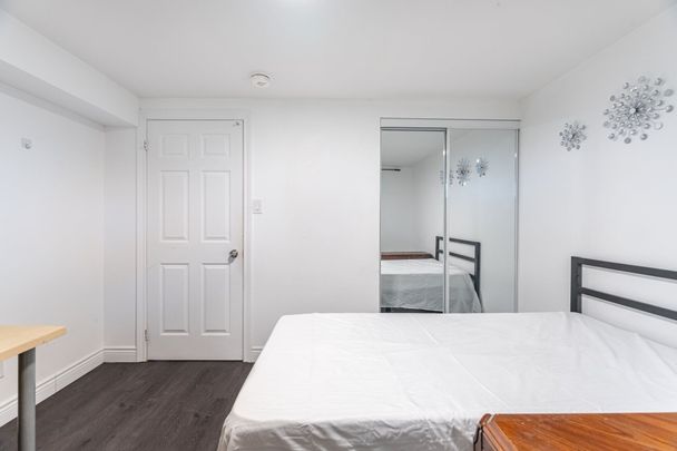 For Lease - 406 Tamarack Drive Unit# Main, Waterloo, Ontario - Photo 1