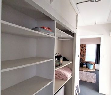 Wonderful Quiet Family Home - Photo 5