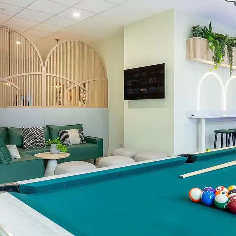 Classic Studio (Floors 20-29) - Photo 1