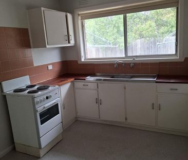 Two Bedroom Unit in Prime St Albans Location - Photo 1
