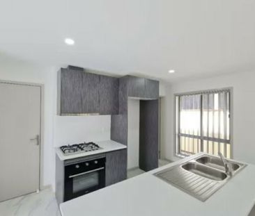 MODERN GRANNY FLAT IN BOSSLEY PARK! - Photo 1