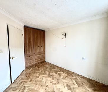 Willow Road, Aylesbury - Photo 2