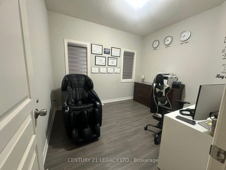 For Lease - 23 Taurus Road, Brampton, Ontario - Photo 2